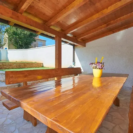 Villa Old Stone With Whirlpool And Sauna *