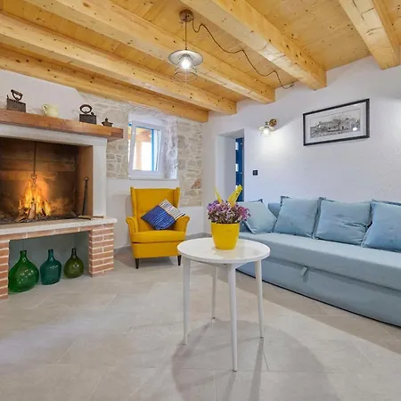 Villa Old Stone With Whirlpool And Sauna